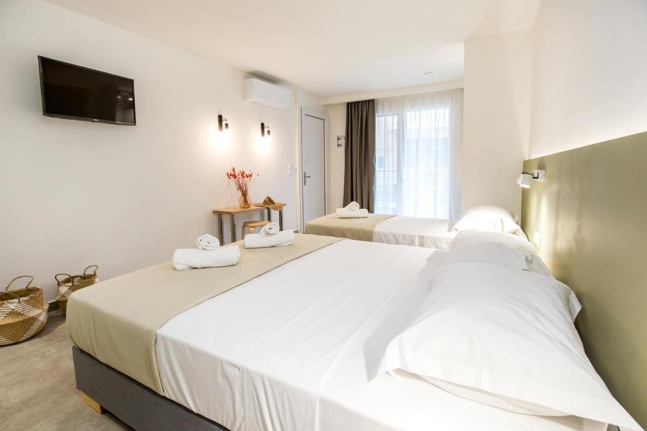 Alla Strada - Micro Suites ลิเมนาเรีย ภายนอก รูปภาพ