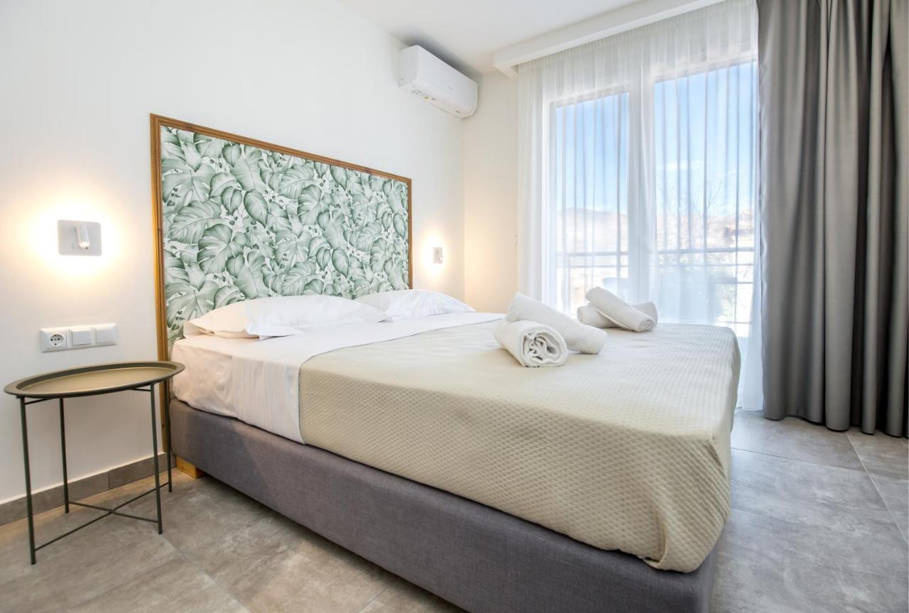 Alla Strada - Micro Suites ลิเมนาเรีย ภายนอก รูปภาพ